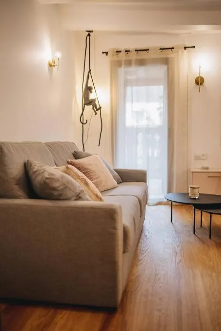 La Vie En Rose - Luxe, Calme & Hypercentre - 3* Apartment Annecy