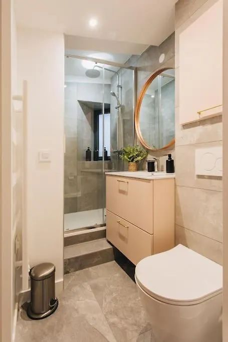 La Vie En Rose - Luxe, Calme & Hypercentre - 3* Apartment Annecy